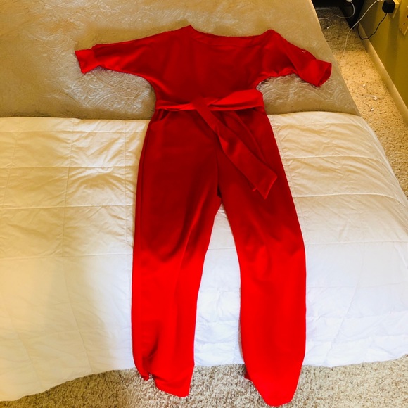 Red jumpsuit, with pockets! - Picture 8 of 10